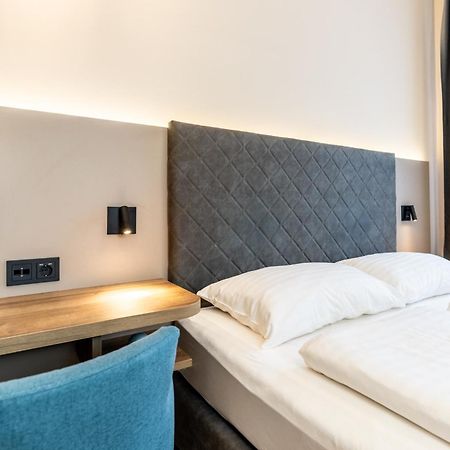 Das Jedermann Boutiquehotel Mit Stadtgarten سالزبورغ المظهر الخارجي الصورة