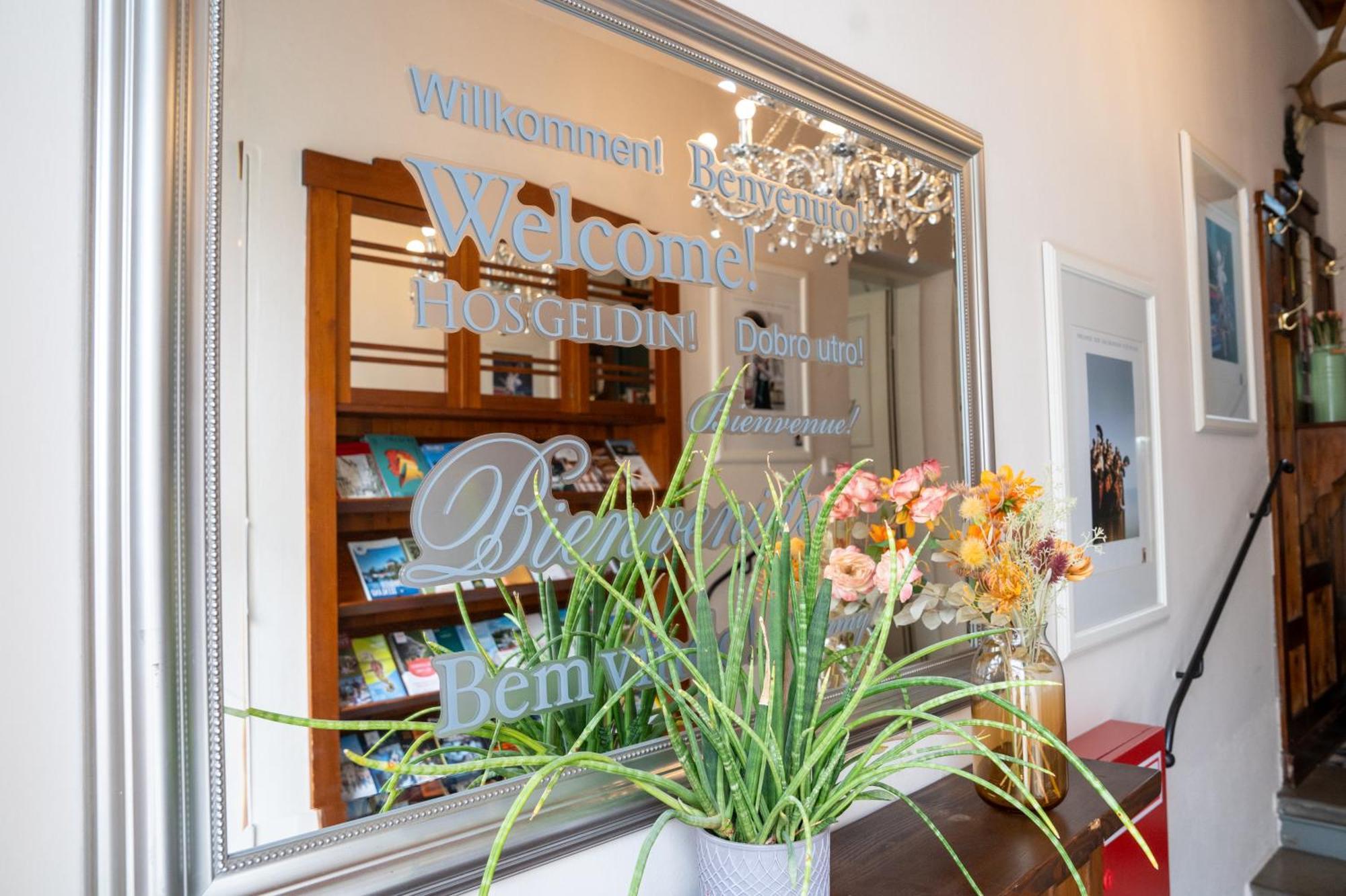 Das Jedermann Boutiquehotel Mit Stadtgarten سالزبورغ المظهر الخارجي الصورة