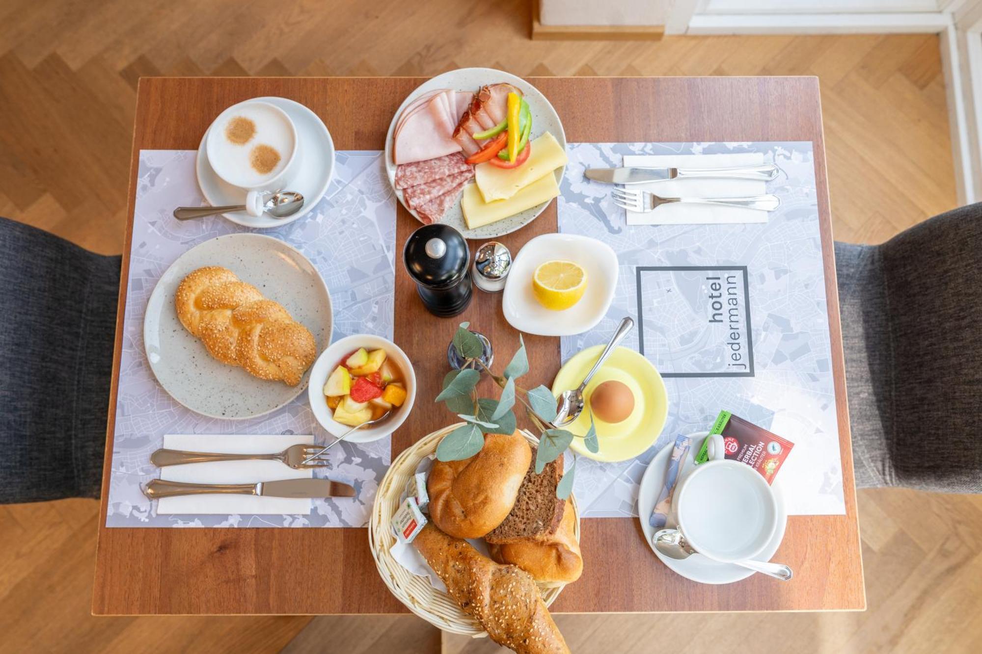 Das Jedermann Boutiquehotel Mit Stadtgarten سالزبورغ المظهر الخارجي الصورة